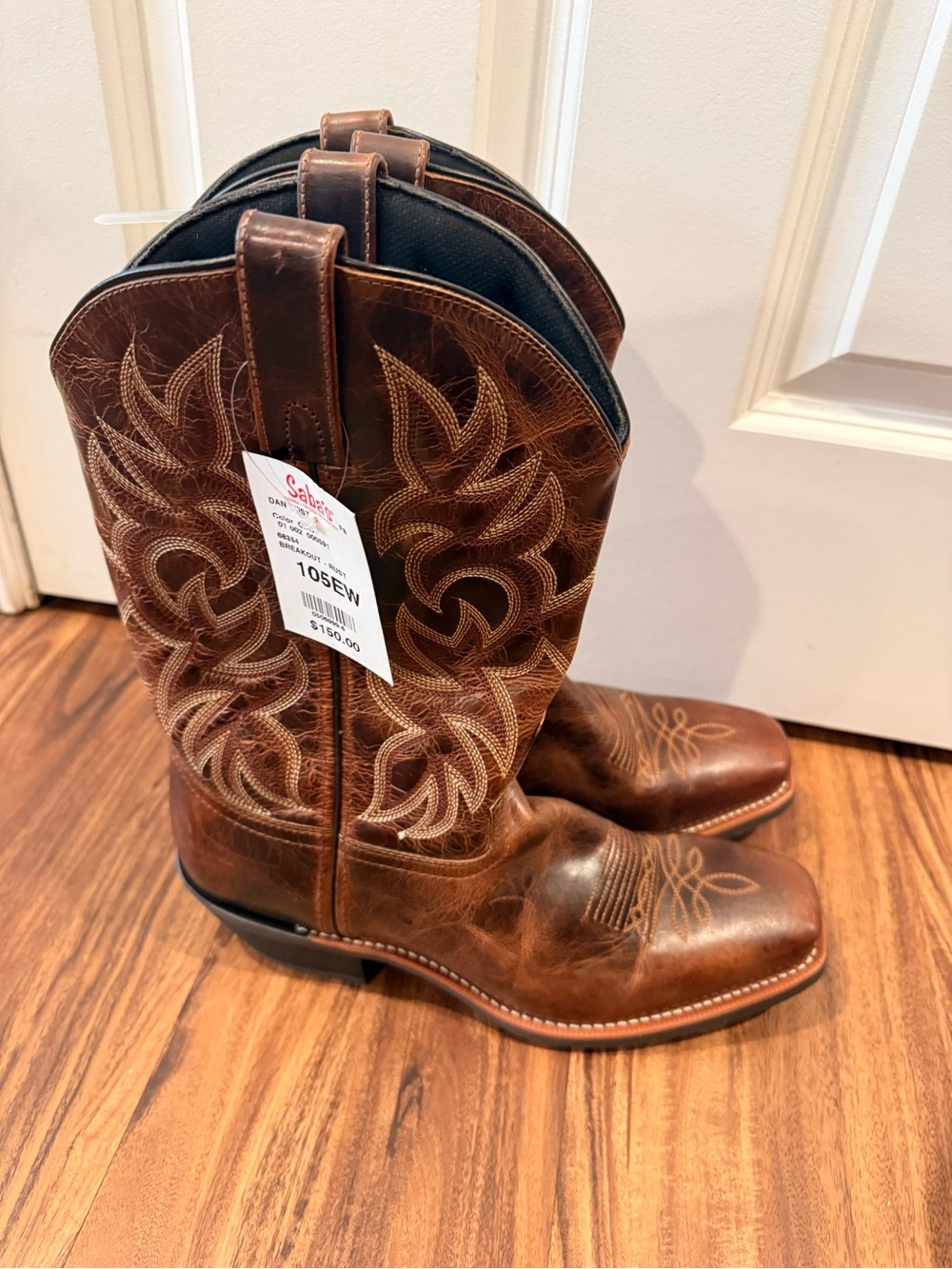 Laredo Breakout Square Toe Western Boots
Mens 10.5 EW 68354 Rust Brown